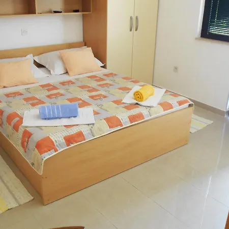 Besker Apartment