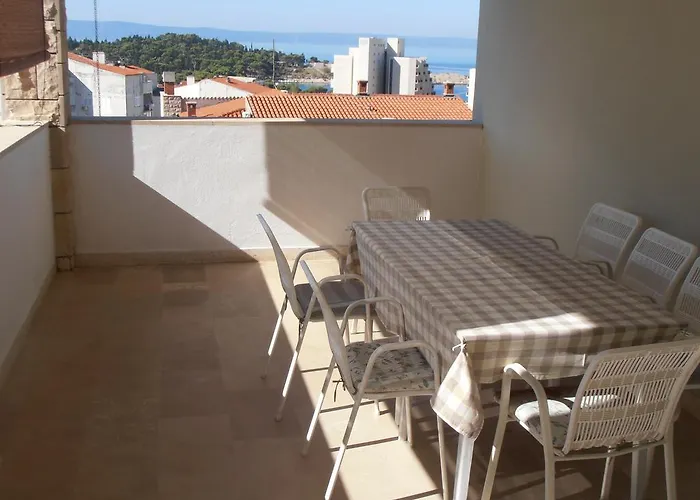 Besker Apartman Makarska